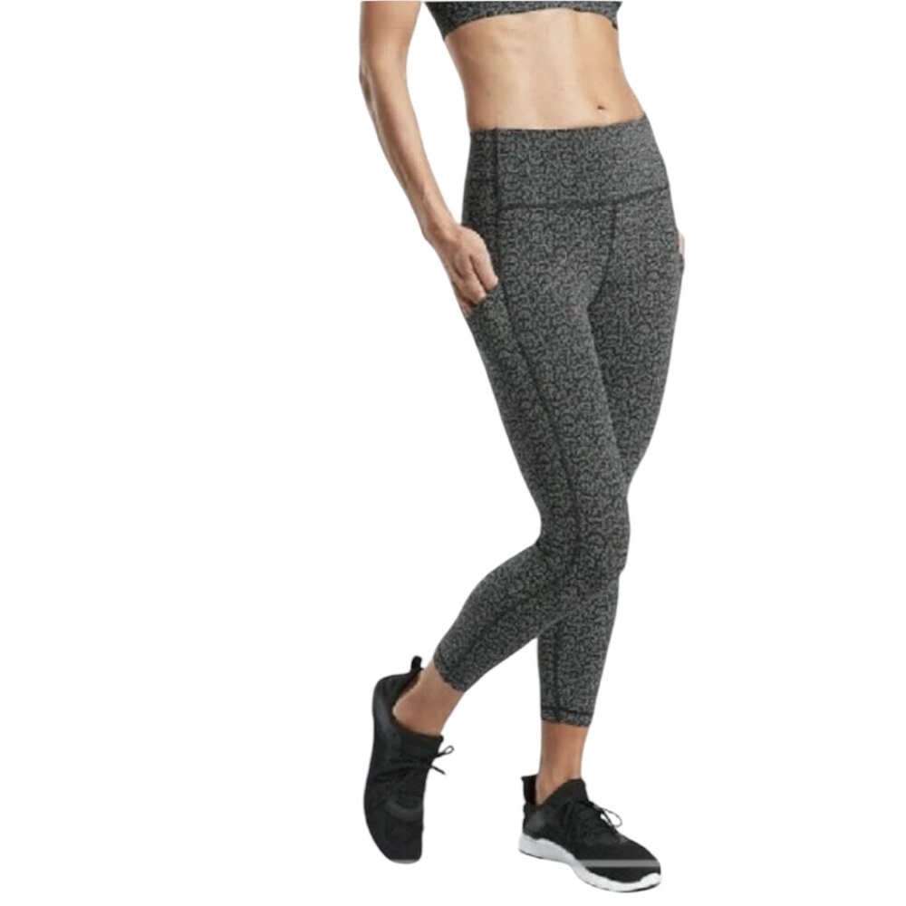 ATHLETA women's size medium M Ultimate stash pocket textured 7/8 tights leggings